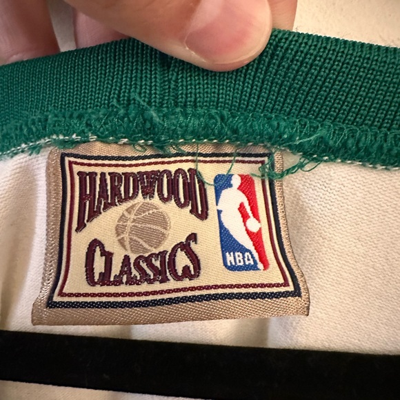 Robert Parish ‘85-‘86 Hardwood Classics Authentic Jersey Celtics - Picture 3 of 5